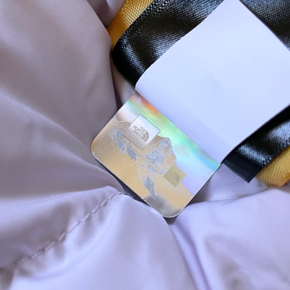 The North Face Women’s Arctic Parka Waterproof Coat In Lavender Fog - Picture 9 of 9